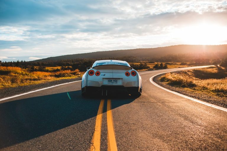 Podstawowe pojęcia motoryzacyjne, które warto znać